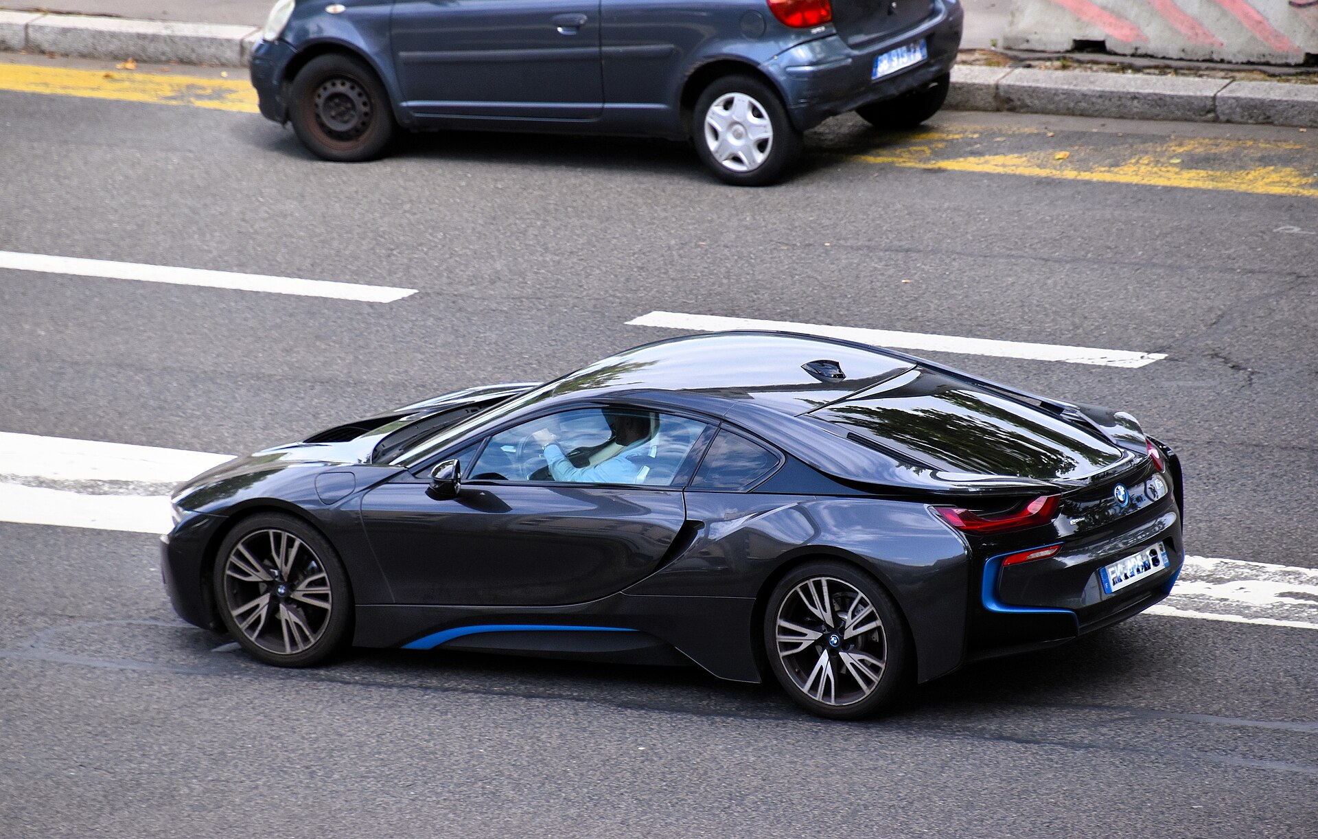 i8 I12 Coupe in a real licensed photograph