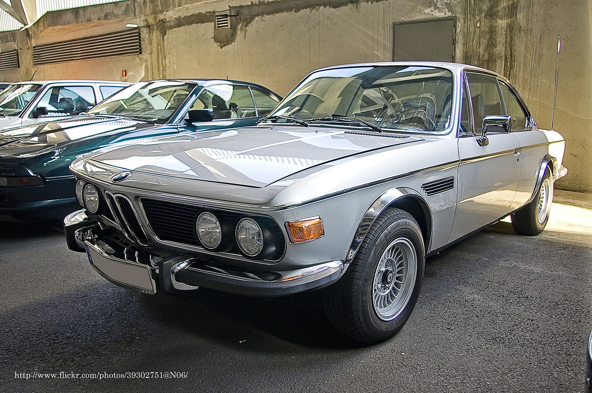 New Six E9 Coupe in a real licensed photograph
