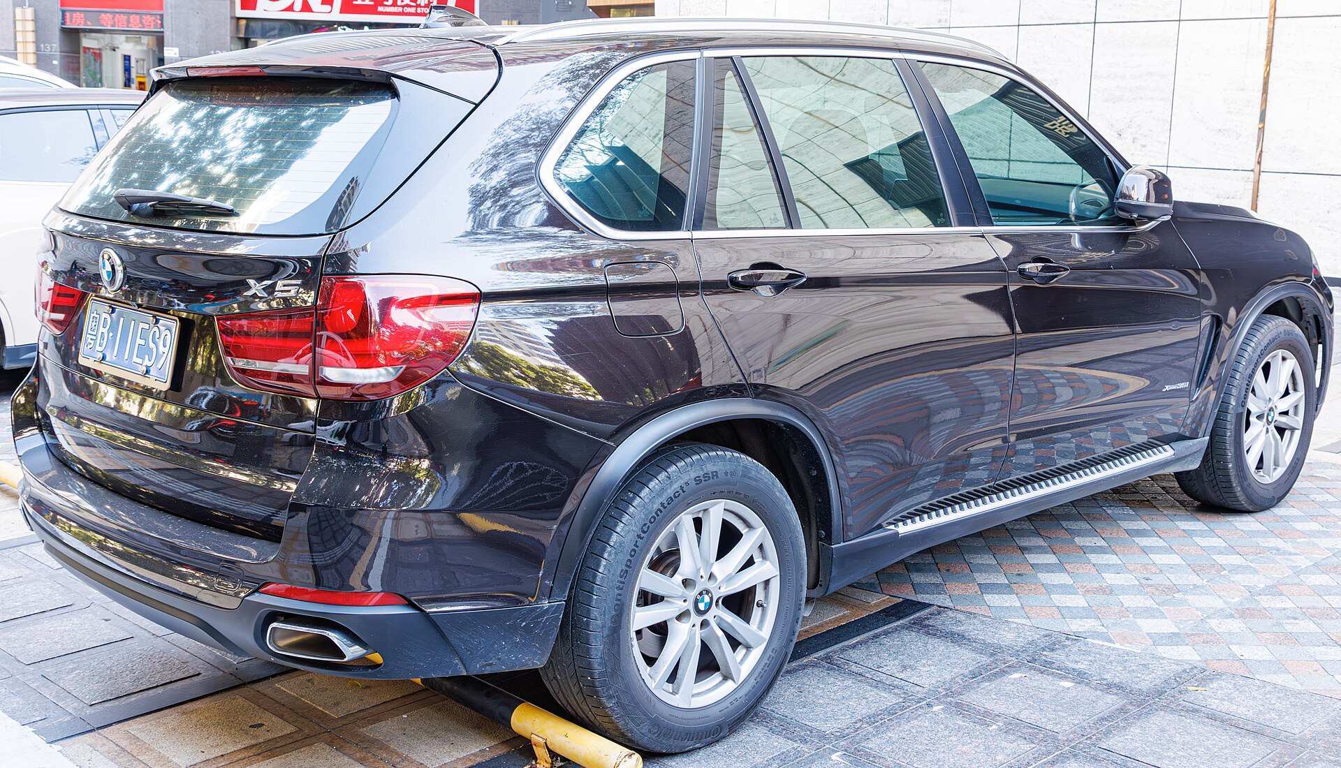 X5 F15 Sports Activity Vehicle in a real licensed photograph